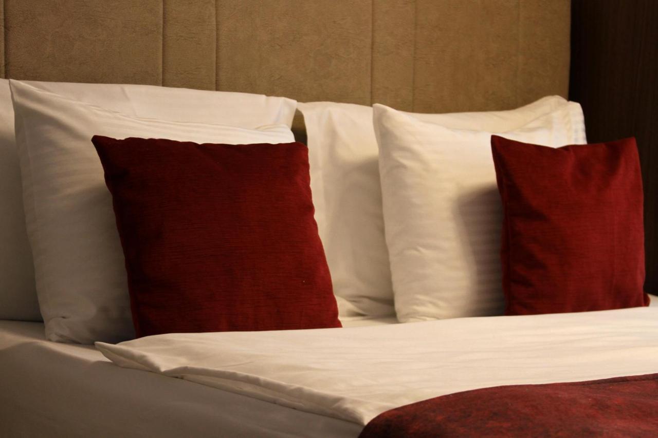 Hotel Driada Gjakova Bagian luar foto