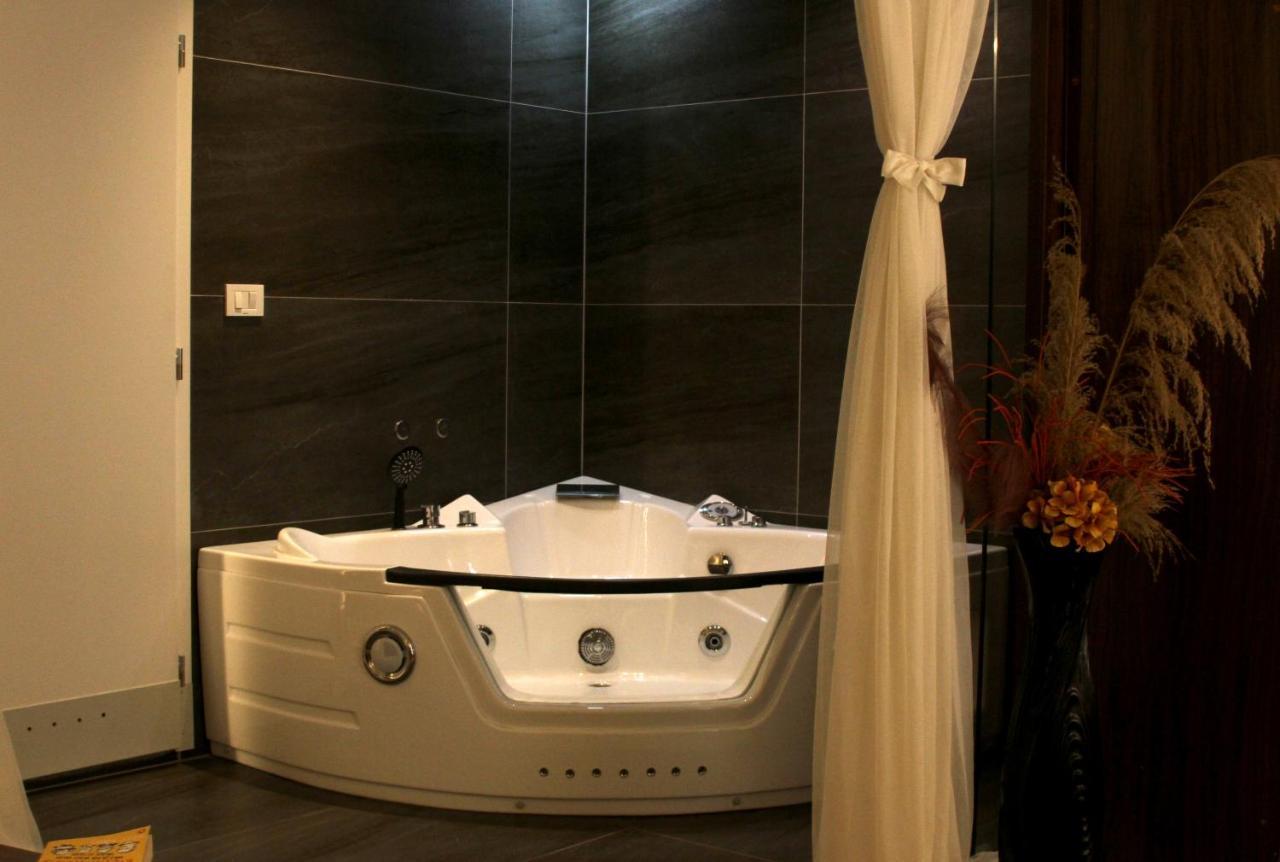 Hotel Driada Gjakova Bagian luar foto