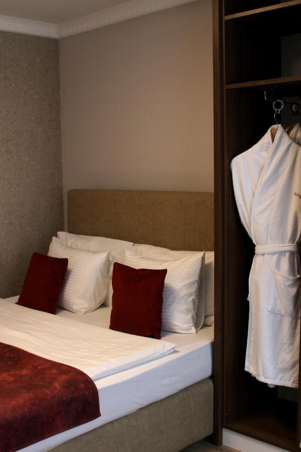 Hotel Driada Gjakova Bagian luar foto