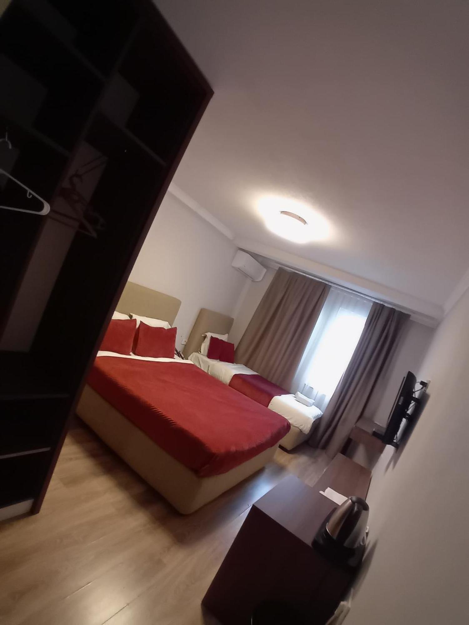 Hotel Driada Gjakova Bagian luar foto
